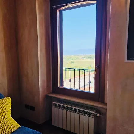 Tam's Tower Apartment Pozzolengo